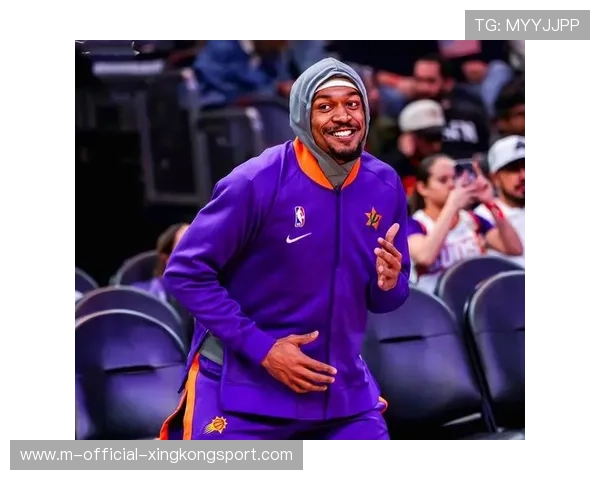 太阳将由布克主导关键球策略,助力球队更进一步 太阳将由布克主导关键球策略,助力球队更进一步